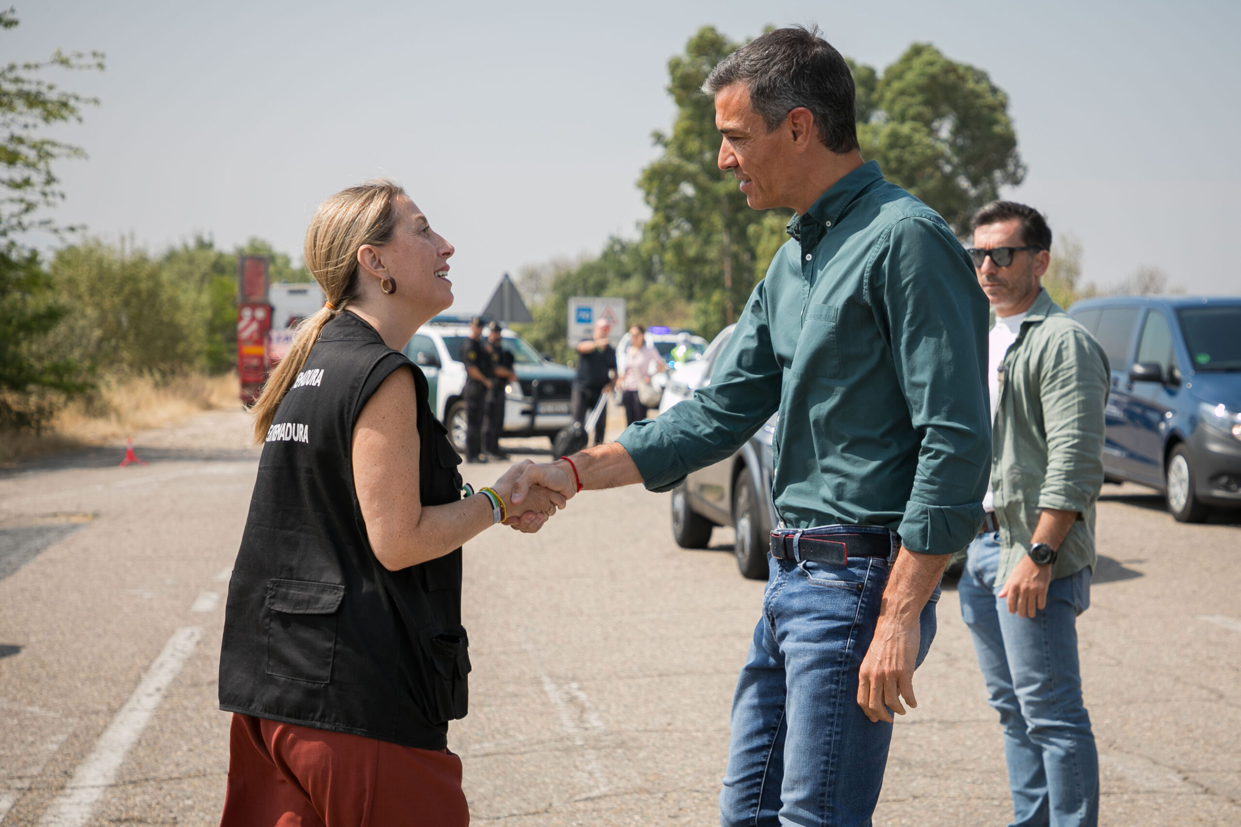 La presidenta de la Junta de Extremadura solicita unidad, flexibilidad normativa y recursos en