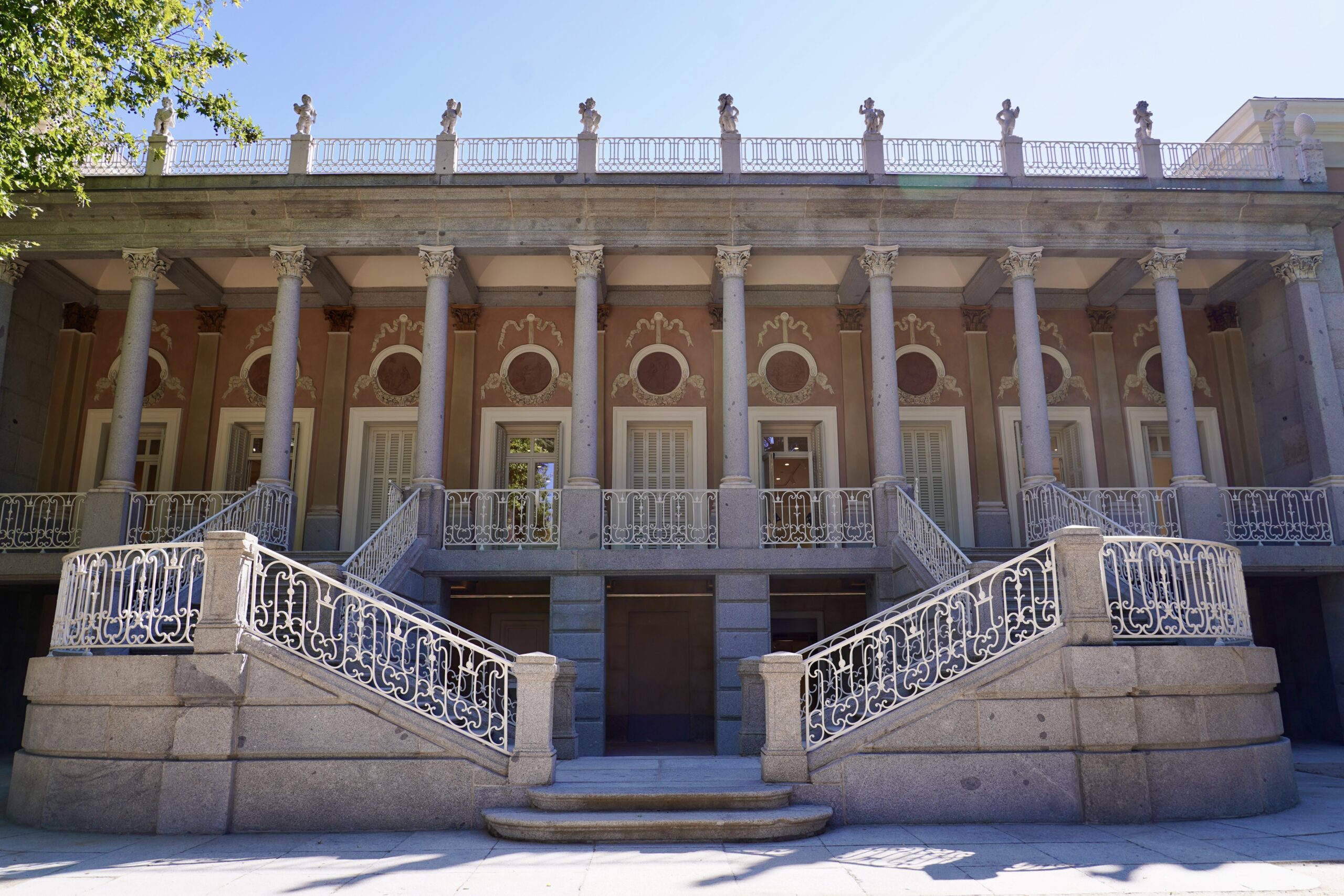 El Ayuntamiento completa la rehabilitación del Palacio de El Capricho, que será un espacio