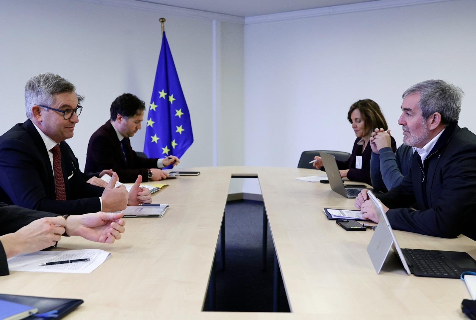 Canarias solicita a la UE un despliegue notable de recursos para afrontar sus necesidades