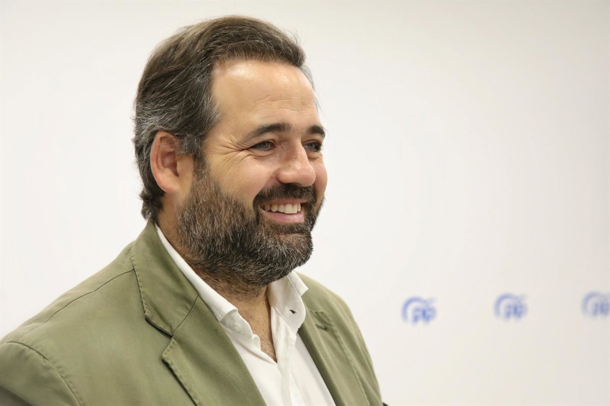 Núñez solicita a Vox que no confunda su adversario: "Buscamos un cambio en C-LM y un nuevo ciclo