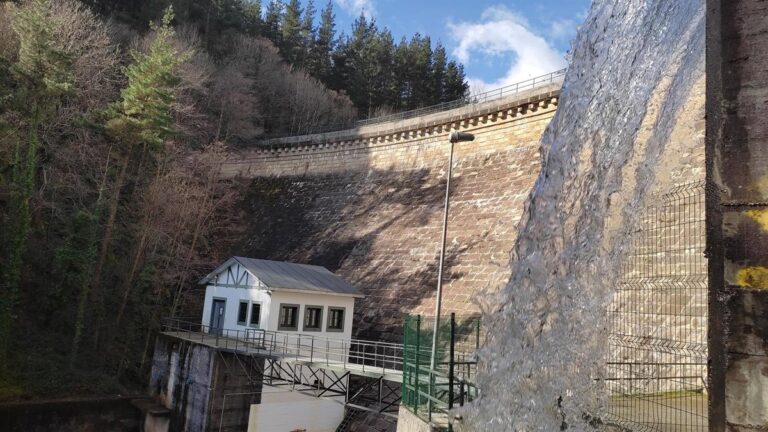 Los embalses vascos alcanzan el 79% de su capacidad, 9 hm3 por encima de la media de la última