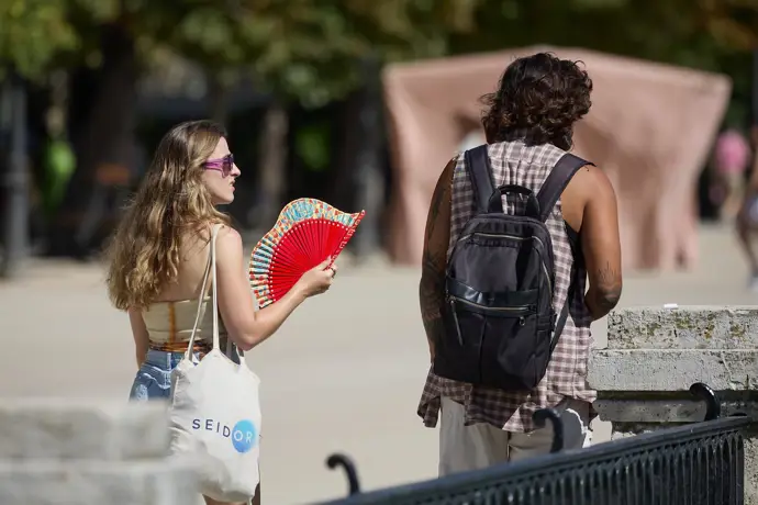 La alerta naranja por calor extremo se mantiene este jueves en diversas comarcas de Extremadura