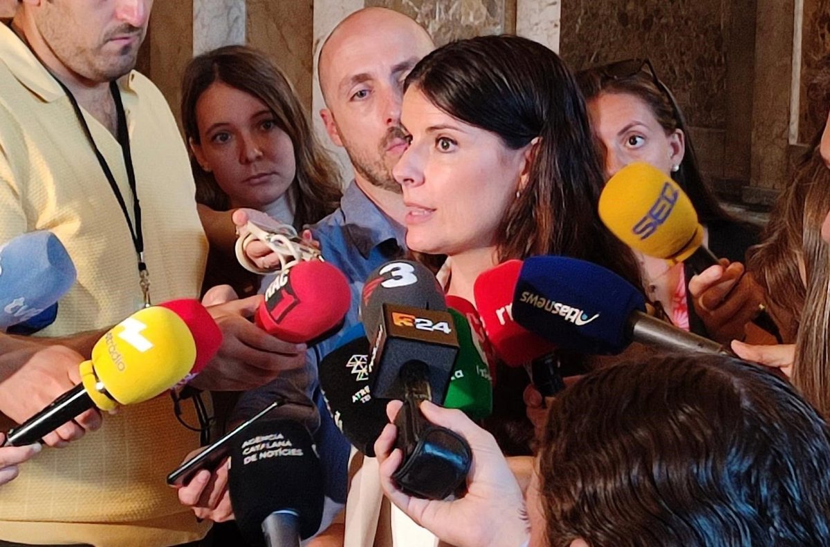 Sales (Junts) "suspende" al Govern de Illa un año tras su investidura, cuestionando su gestión