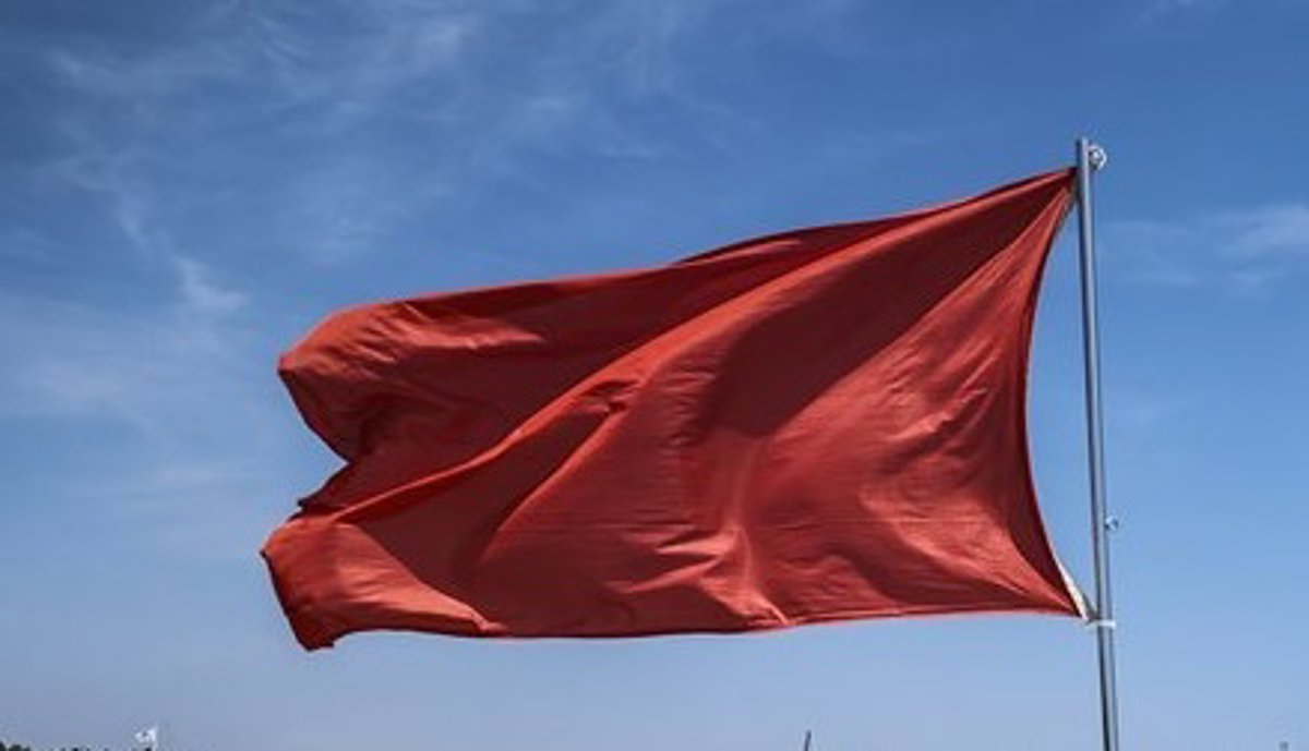 Solo dos playas de Bizkaia lucen bandera roja este domingo y no hay medusas en el litoral