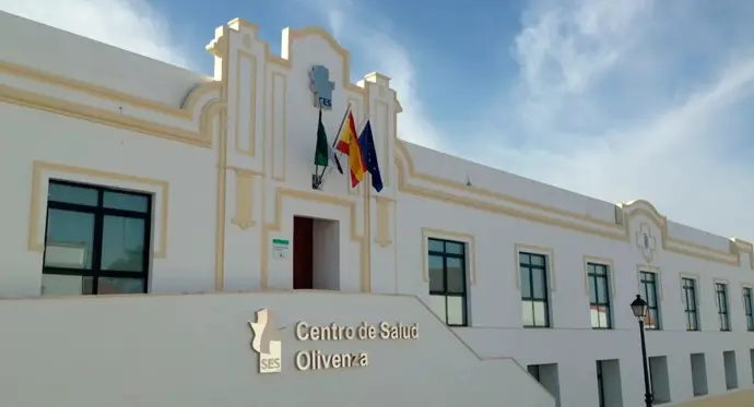 El SES destina más de 218.000 euros a renovar los equipos de rayos X en Olivenza y Jerez de los