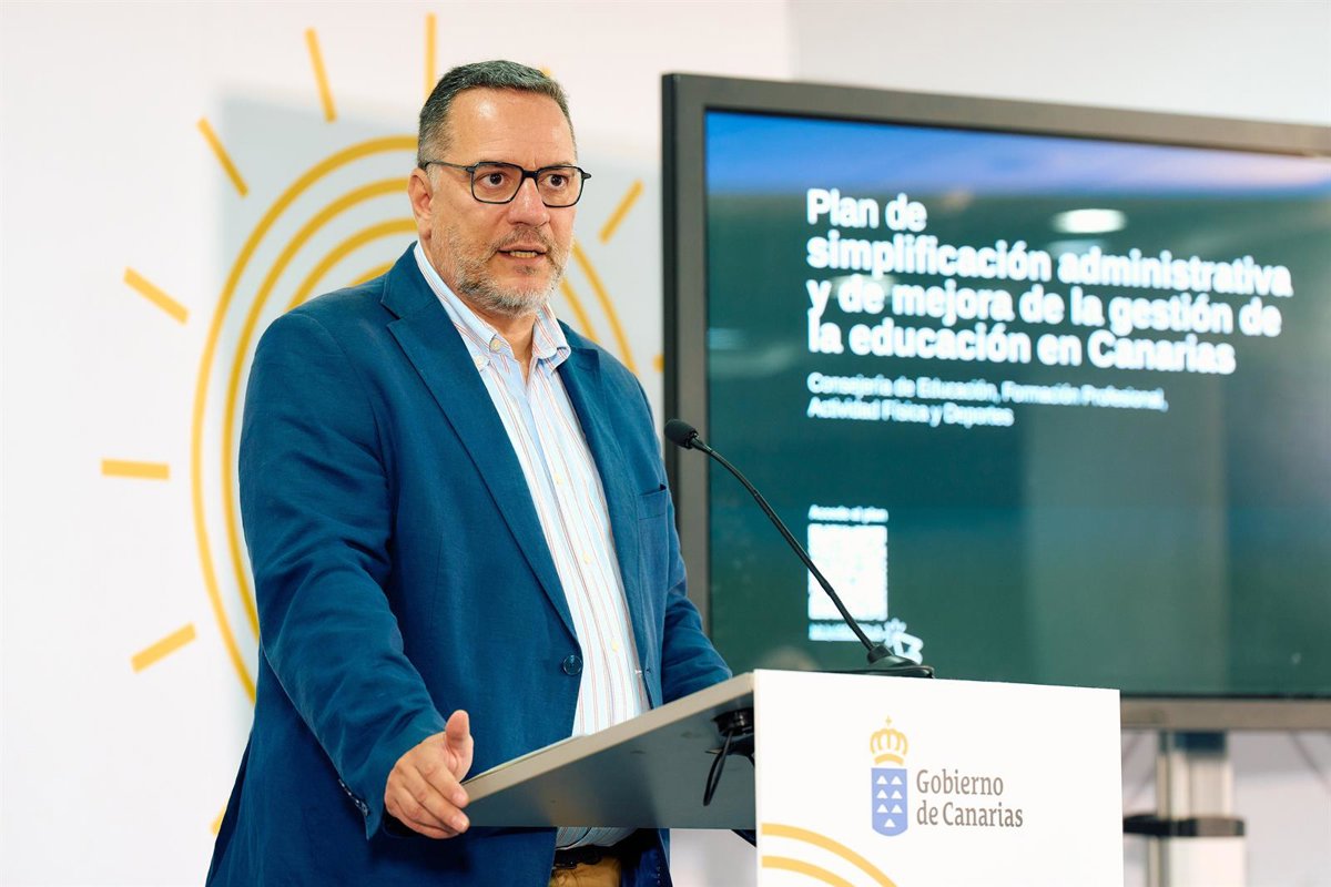 Educación sumará 700 docentes adicionales para el curso escolar 2025-2026