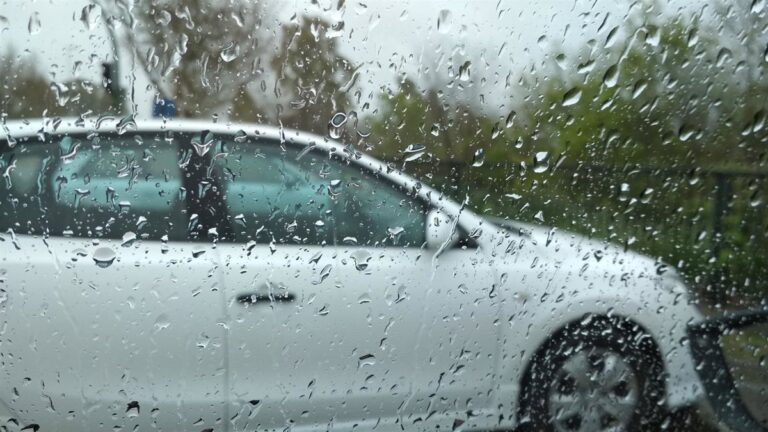 La Comunitat Valenciana está en alerta amarilla por lluvias y tormentas con posible granizo.