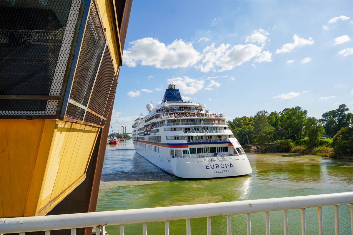 Andalucía acoge aproximadamente 600.000 cruceristas entre enero y julio, un 8,8% más que en 2024