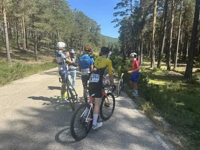 Fallece un joven ciclista de 17 años tras sufrir una caída durante la Vuelta Ribera del Duero.