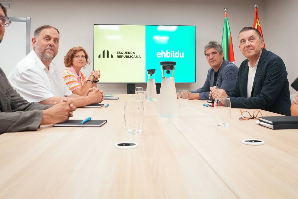 EH Bildu y ERC promueven "más nación y más construcción nacional" ante la "ola reaccionaria"