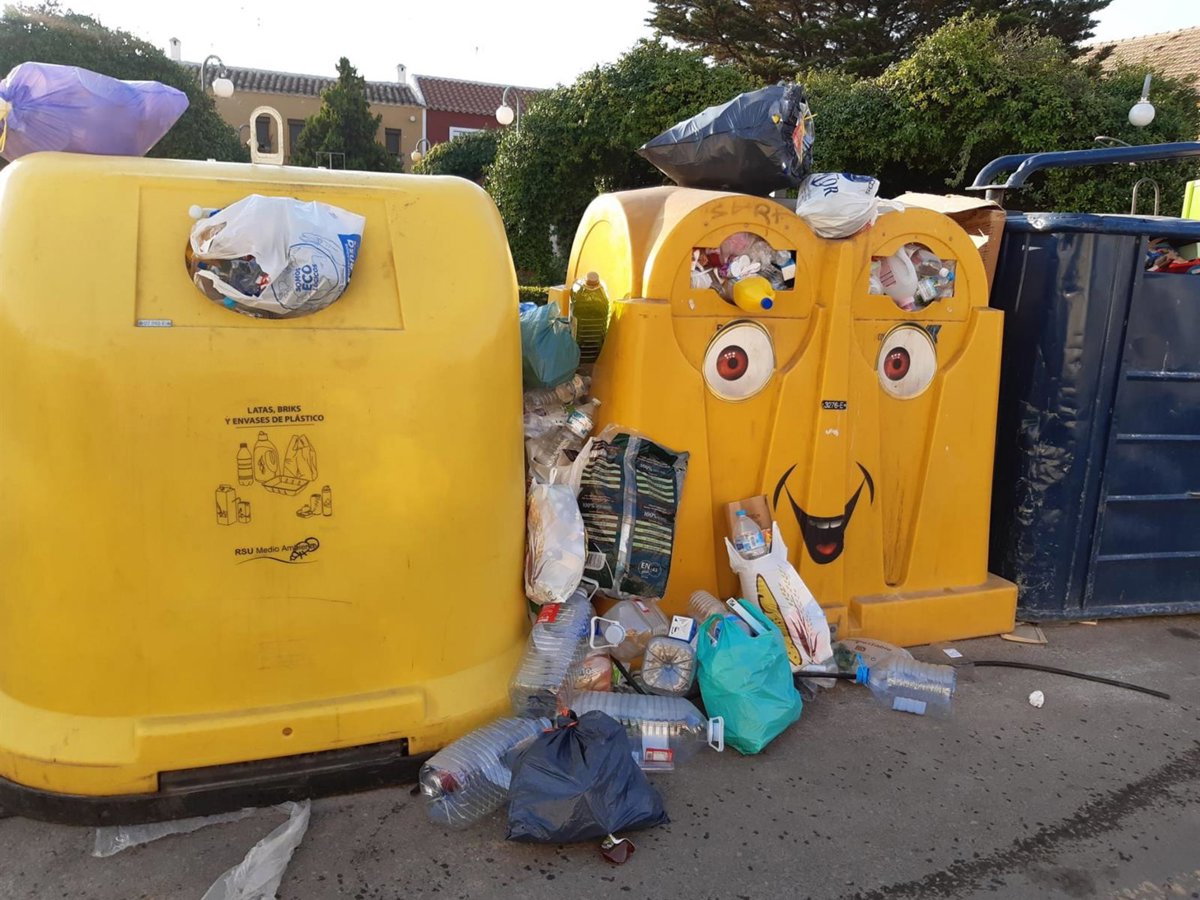 Valdepeñas señala la disminución en la calidad del servicio de recogida de basura por el RSU y
