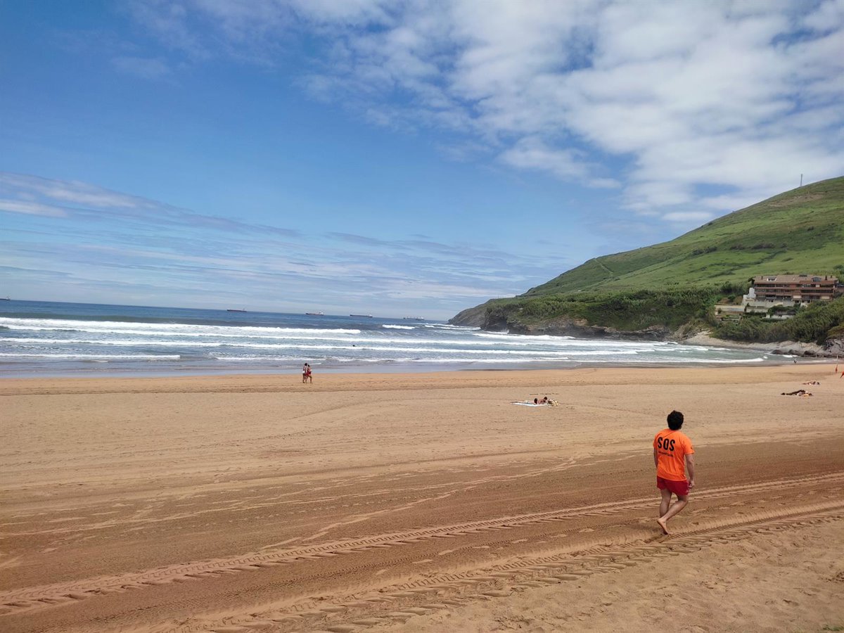 Tarde soleada y aumento de temperaturas este sábado en Euskadi