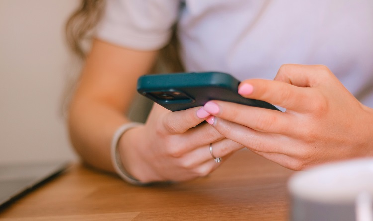 WhatsApp incorpora idCAT Móvil para facilitar la identificación y autentificación de usuarios