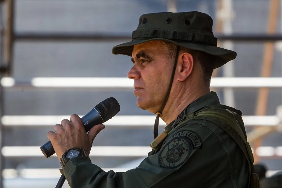 El ministro de Defensa de Venezuela alerta sobre vuelos de "inteligencia" de EE.UU. sobre su