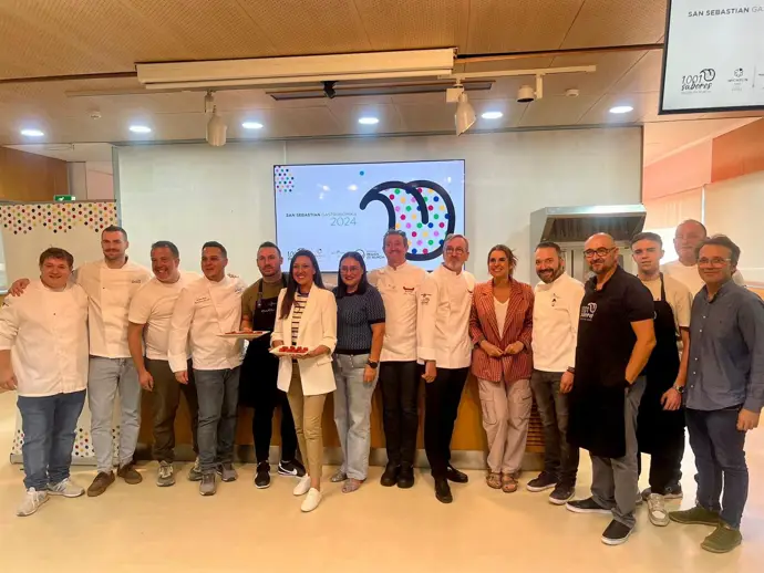 Periodistas y creadores de contenido exploran la rica gastronomía de la Región de Murcia