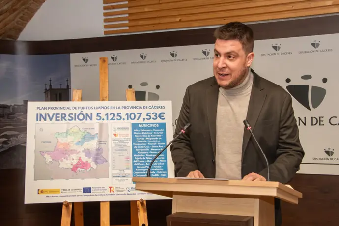 La Diputación de Cáceres licita la gestión de 32 nuevos puntos limpios en la provincia