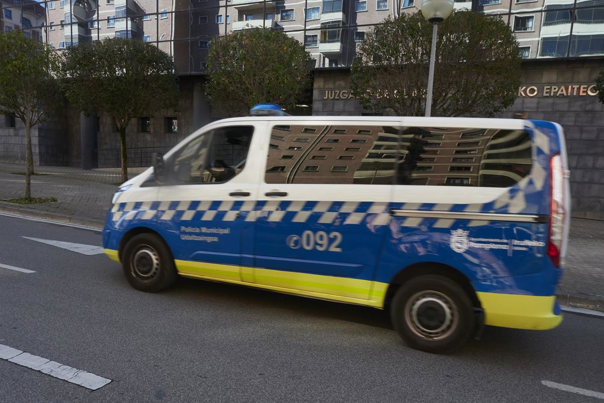 La Policía Municipal de Pamplona arrestó en agosto a 80 personas, 28 por robos y 13 por maltrato