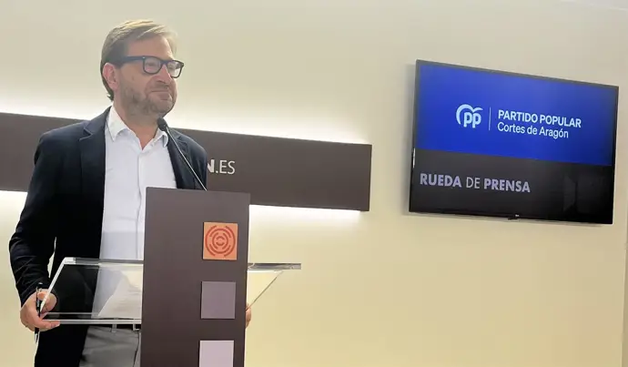 El PP solicita a Illa que condene las palabras del actor Albà hacia Lambán y pida disculpas