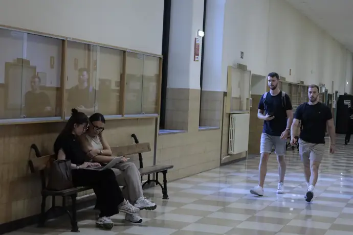 La Universidad de Zaragoza arranca el curso con cerca de 27.000 alumnos y más del 90% de las