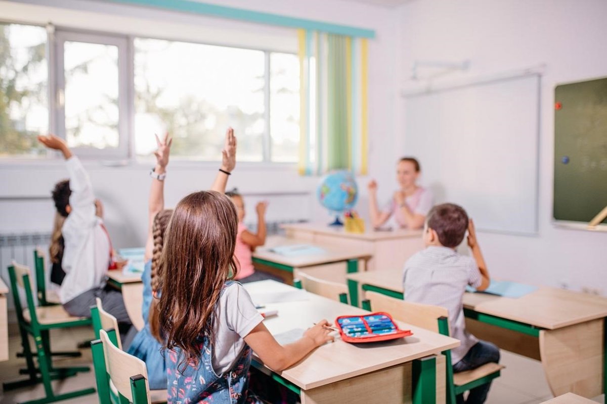Becas, educación rural, profesorado y progresos hacia la gratuidad serán claves en el curso