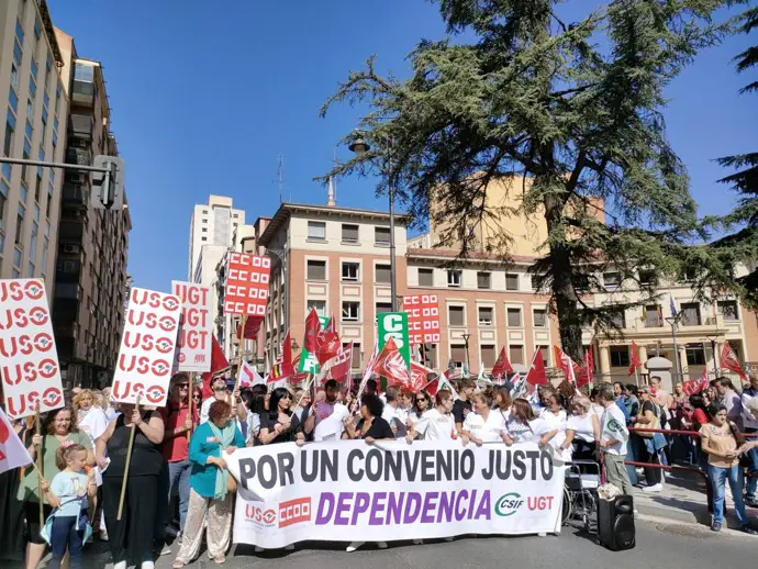 Convocatoria en Logroño para pedir un convenio justo en el sector de la atención a la dependencia