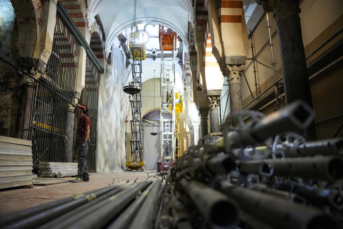 Las obras de rehabilitación de la Mezquita de Córdoba tras el incendio ya han superado el 90% de