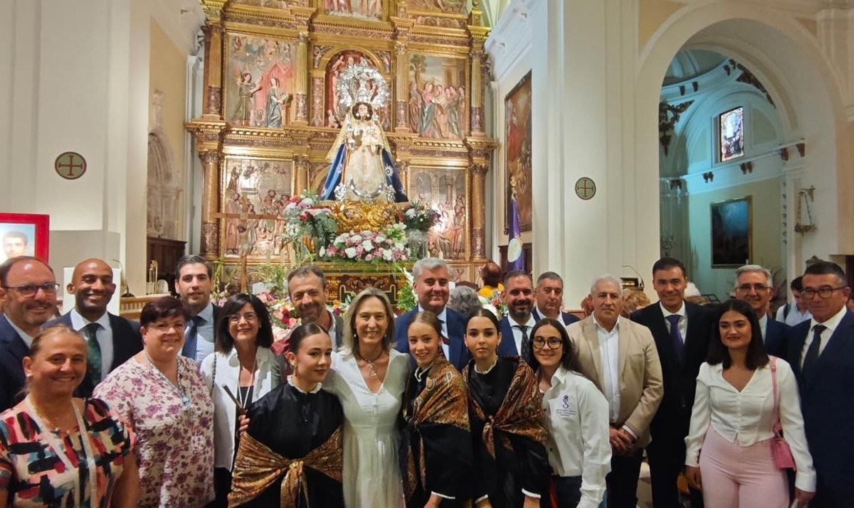 Guadalajara celebra la devoción a la Virgen de la Antigua con su tradicional ofrenda floral