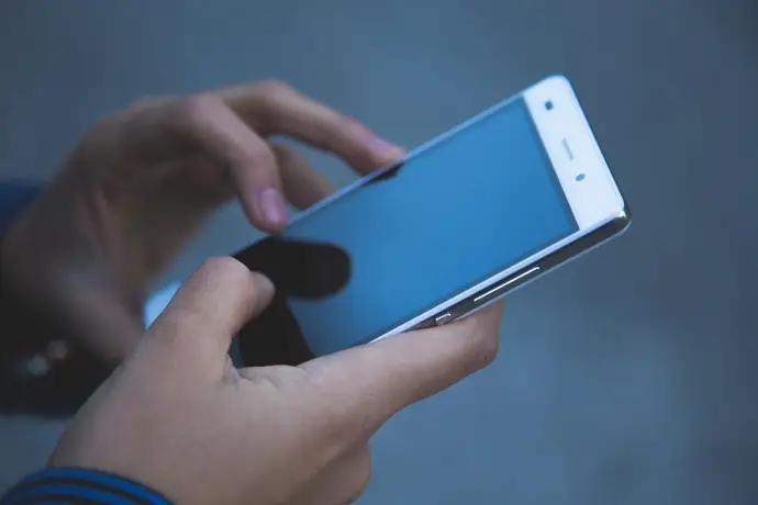 Aumentan las solicitudes de apoyo de jóvenes y menores al Teléfono de la Esperanza desde la