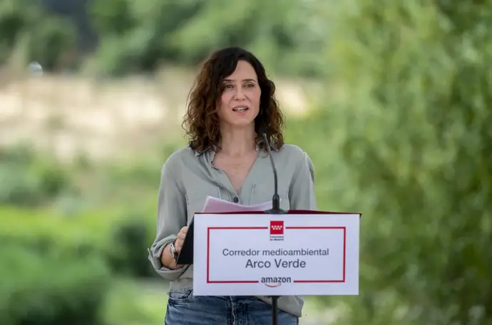 Ayuso señala que las acciones de Sánchez contra Israel son aplaudidas por "terroristas" y no se
