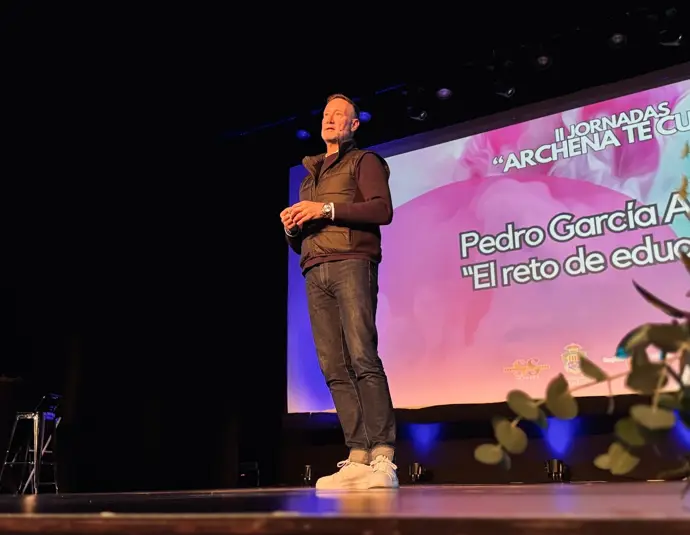 Archena lanza iniciativas para prevenir la autolesión y ofrecer apoyo psicoeducativo en colegios