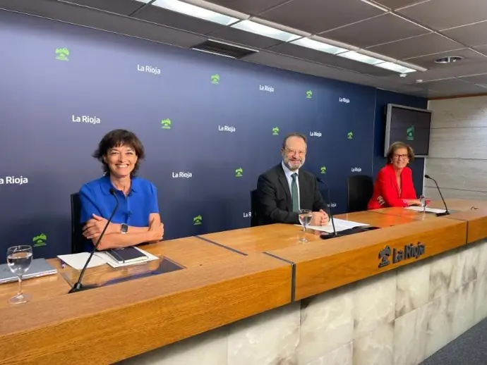 El servicio de oftalmología experimentará un cambio significativo con un nuevo equipo de