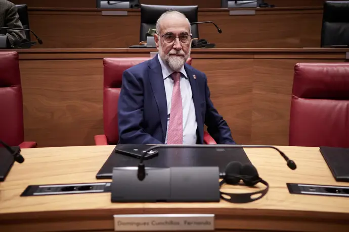 Domínguez asegura que no se producirán ceses en Traumatología y llama a trabajar en conjunto