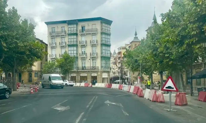 El progreso en la Glorieta requerirá un nuevo cierre al tráfico de las calles Muro del Carmen y