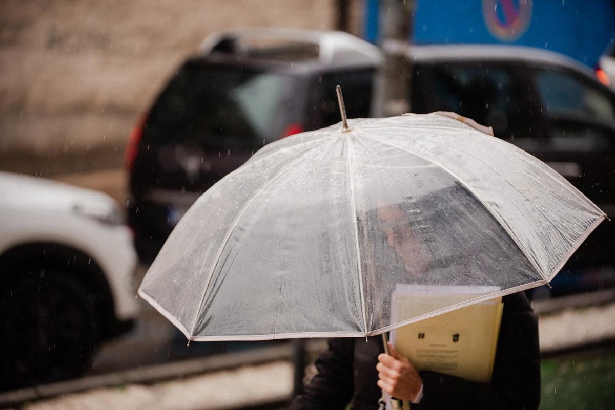 Los bomberos atienden 435 emergencias debido a las intensas lluvias en Catalunya