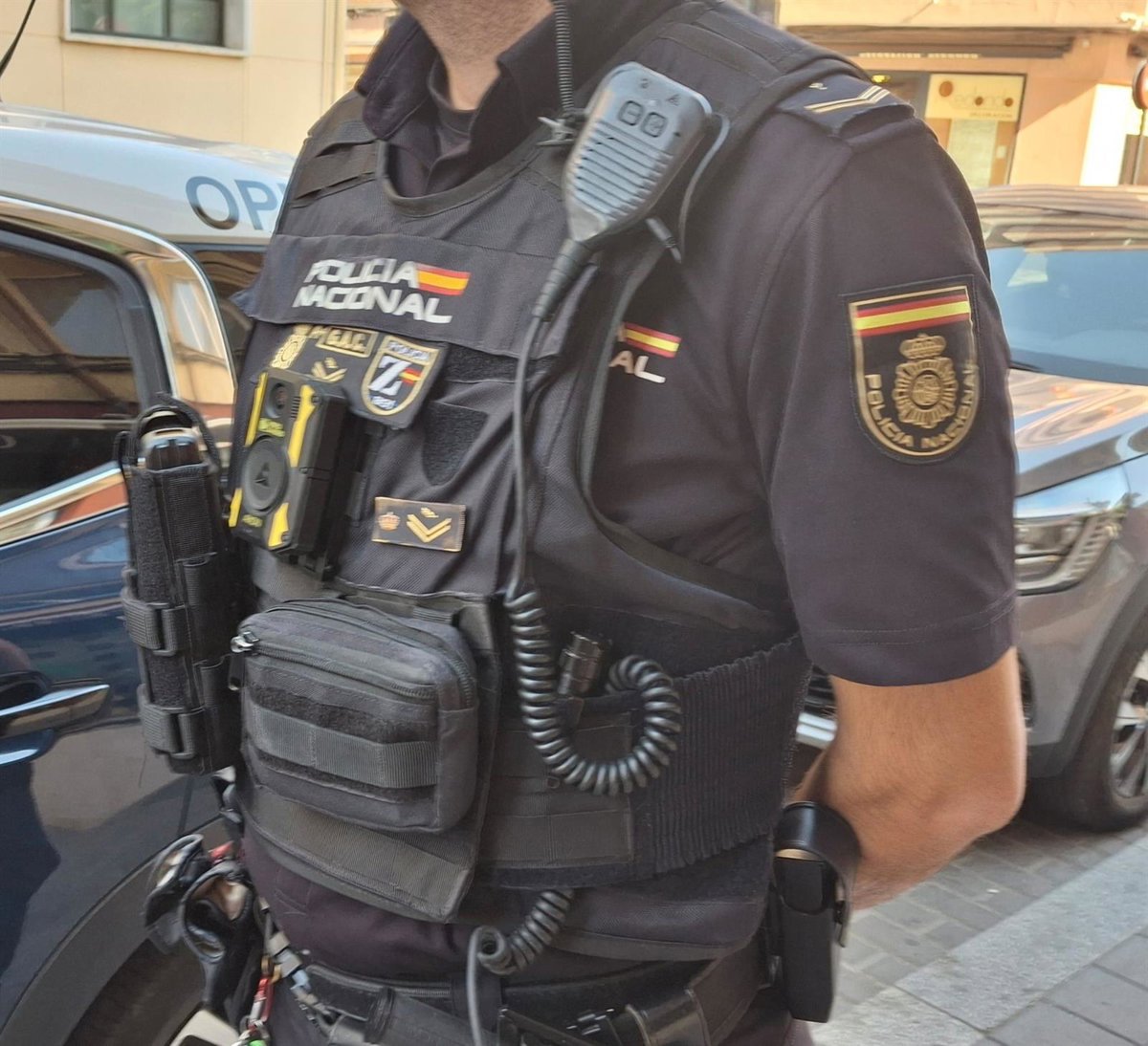 Sorprendido al intentar llevarse bebidas en una celebración en Valladolid