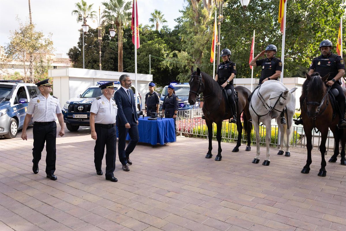 Más de 1.700 agentes de la Policía Nacional participan en la seguridad de la Feria de Murcia