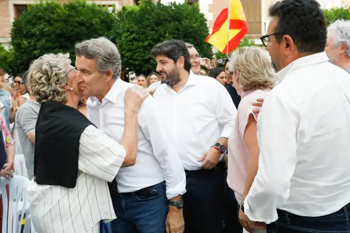 Feijóo encabezará en Murcia una reunión de presidentes autonómicos del PP a finales de