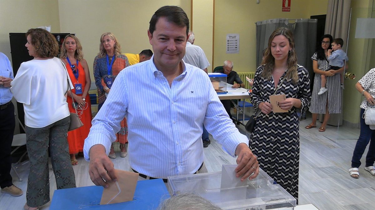 El PP aclara que el 15 de marzo es la fecha tope para convocar elecciones en CyL, no para su