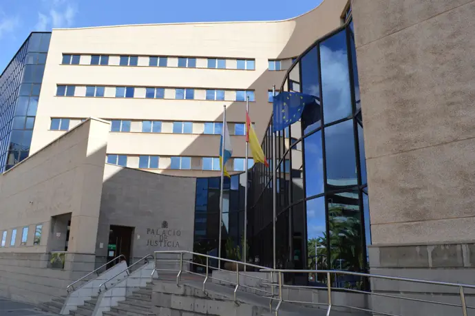 La jueza remite al jurado el caso del presunto asesinato de una pareja belga en Tenerife