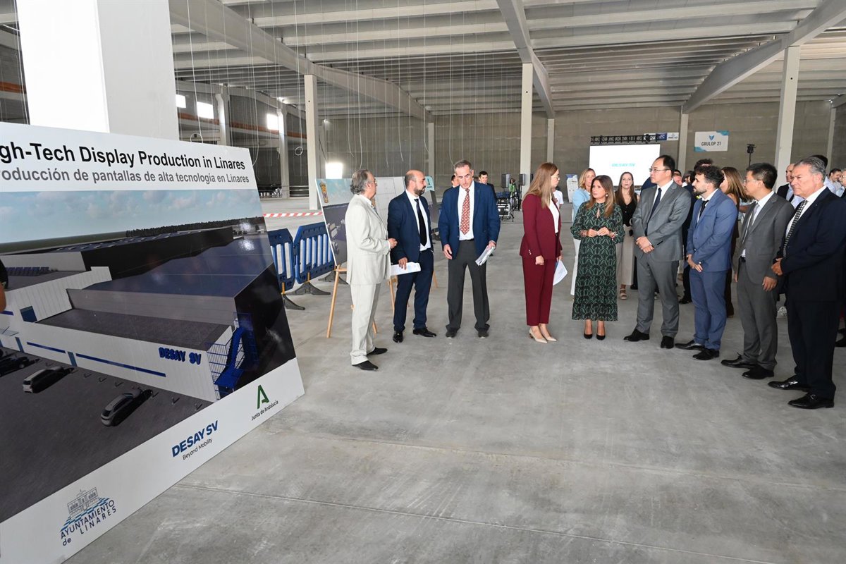 La planta de Desay SV en Linares avanza en la finalización de la estructura principal y la cubierta