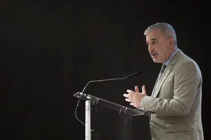 Collboni confía en alcanzar un acuerdo sobre los Presupuestos antes de Navidad sin aumentar