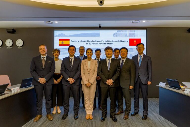 Chivite se reúne en Corea con Mobis, que realiza la segunda mayor inversión industrial en Navarra
