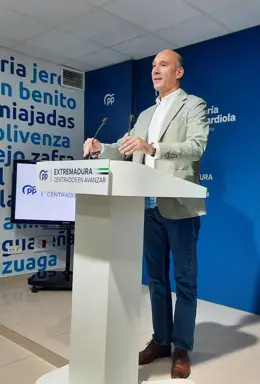 El PP estudiará la solicitud del PSOE sobre una comisión de incendios, pero no la ve útil para