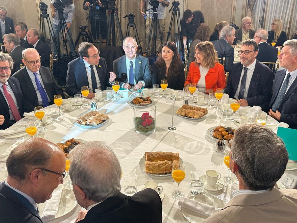 Turull (Junts) critica a Podemos por aplicar un "155" en inmigración y alinearse con PP y Vox