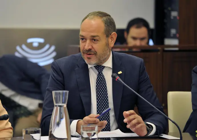 La Junta ajustará la ley de conservación de la naturaleza y la de protección ambiental al