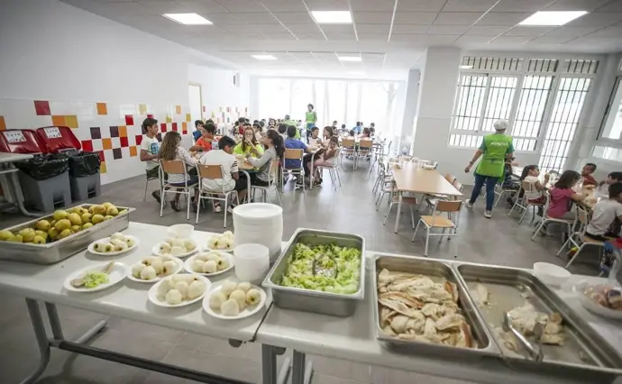 Publicadas las ayudas para transporte y comedor escolar en Extremadura por 2,54 millones de euros
