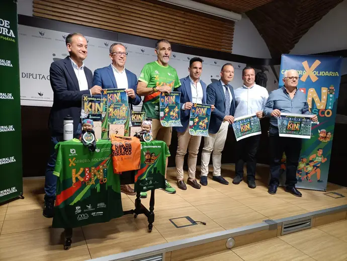 Más de 600 participantes en la X Carrera Solidaria Kini Carrasco a favor de la Fundación