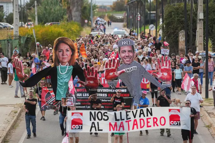 Dos marchas de Paiporta y València reclaman la dimisión de Mazón tras la Dana de La Gener
