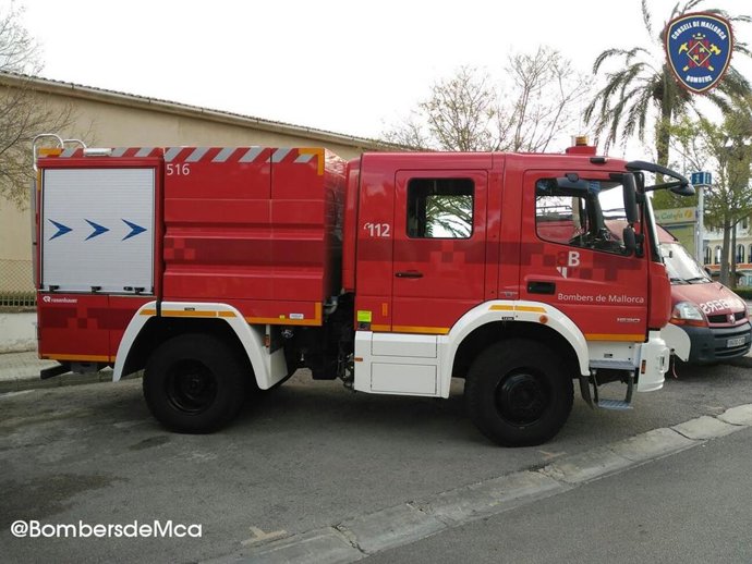 Archivo - Un cami&oacute;n de Bomberos de Mallorca. Recurso. Archivo.