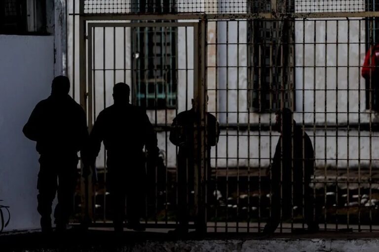 Milei impulsa una reforma del Código Penal de Argentina para subir las penas y bajar la edad de imputabilidad